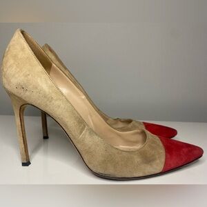 MANOLO BLAHNIK BB CAPTOE SUEDE PUMPS